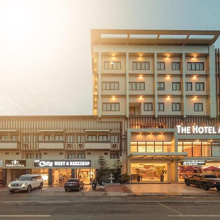 The Hotel Andrea Kota Cauayan Bagian luar foto