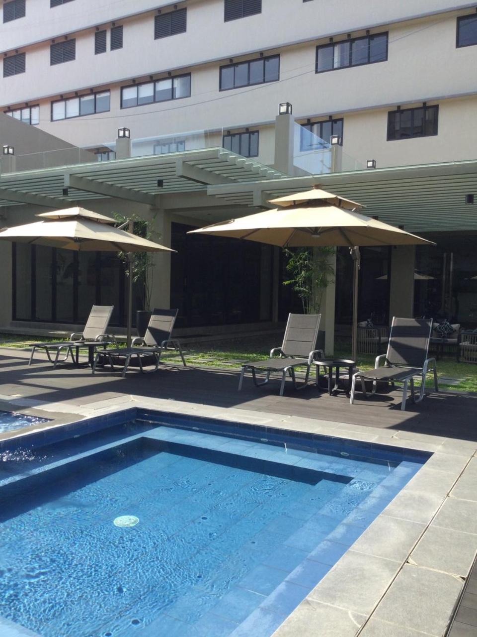 The Hotel Andrea Kota Cauayan Bagian luar foto