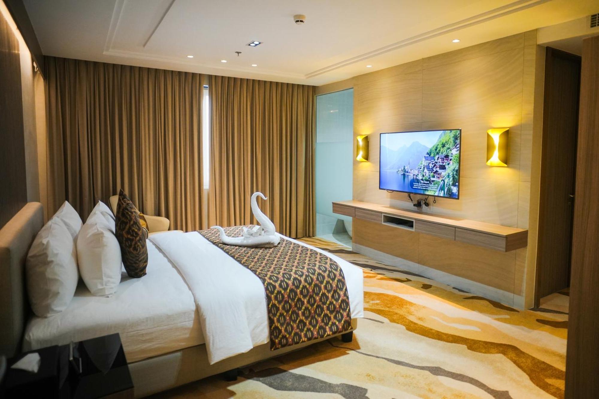 The Hotel Andrea Kota Cauayan Bagian luar foto